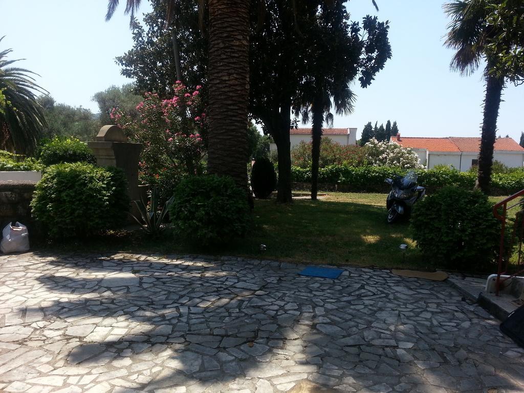 Stone House In Buljarica Villa Petrovac Kamer foto
