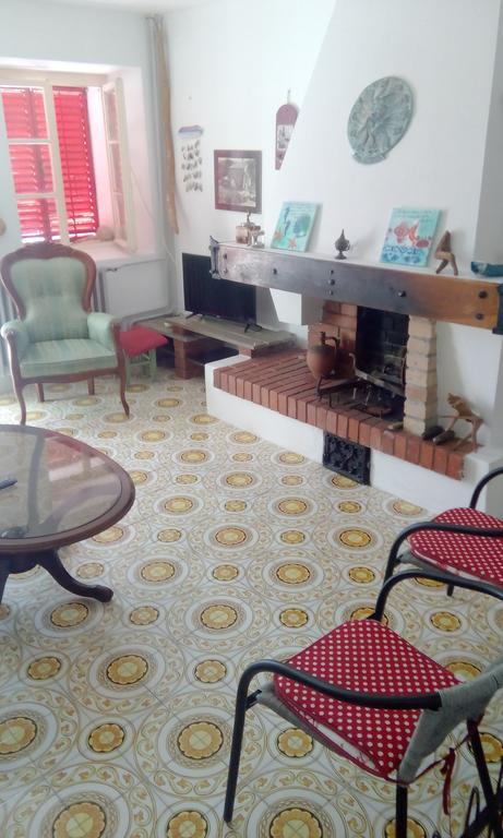 Stone House In Buljarica Villa Petrovac Buitenkant foto